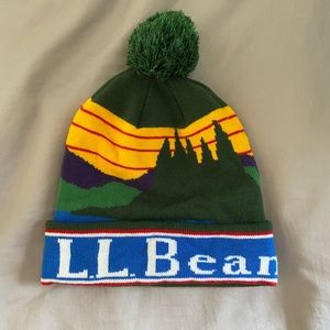 NWOT LL Bean Landscape Beanie